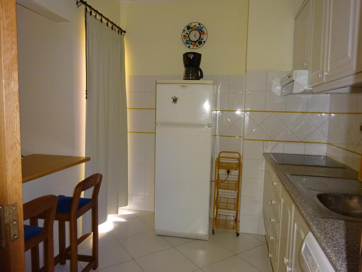 Apartamento T1 Com Piscina E Vista Mar - Praia Da Rocha Portimão Exterior foto